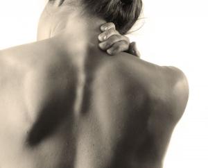 Dolor de espalda debido a una postura incorrecta